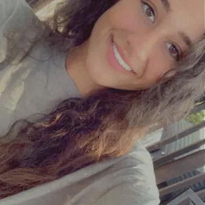 Natalie Valor