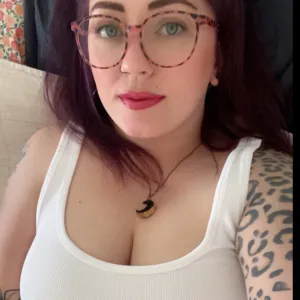 Nikki Betty