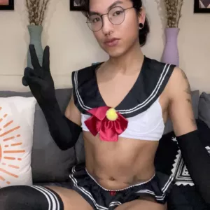 Mia