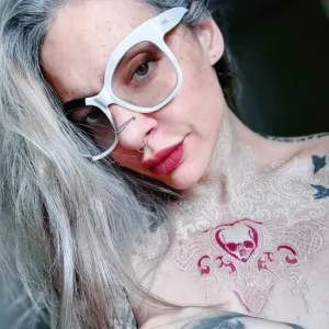 Vanp 🖤 split tongue & Custom queen 👸