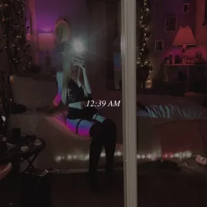 😘🥳