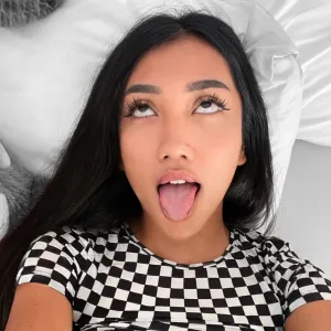 👩🏻 Geogei | 23 🍰 | St. Louis MO ❤️