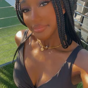 Goddess of Sunshine☀️🌻