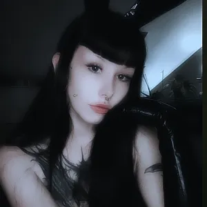 ⋆༺𝔊𝔬𝔡𝔡𝔢𝔰𝔰 𝔊𝔦𝔤𝔦༻⋆