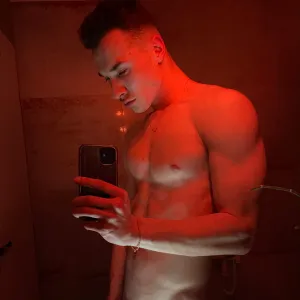 Johnie🤩🔥