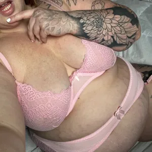 Lola Red