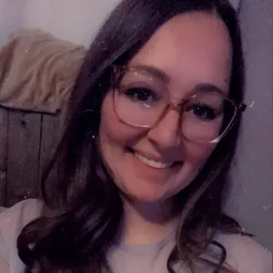 Opal Roses Hotwife