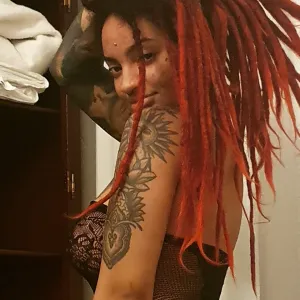 Cara🖤