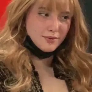 Mistress Di0