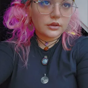 Brat Radical 💞