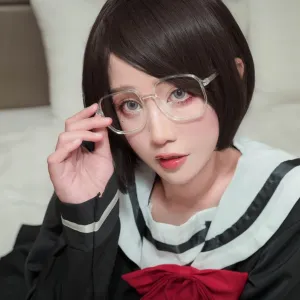 Vice 拜斯｜你的賽博女友 ✦ Your Cyber GF.