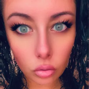 Dannii Lynnee