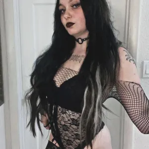 Becca Sixx 🦇