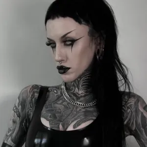 Erotik Funeral