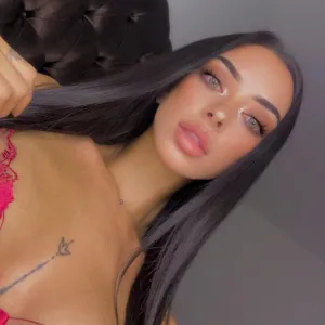 babyyydollxxxoo