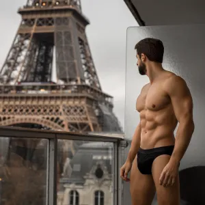 Nicolas Buton