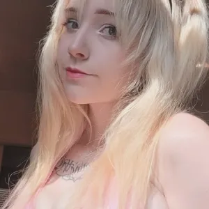 𝓡𝓮𝓲𝓷𝓮 💫