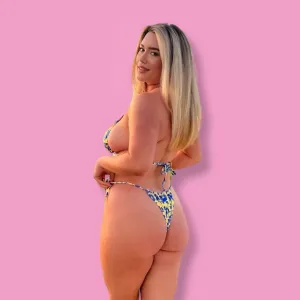 🌸 𝗖𝗔𝗡𝗗𝗜𝗖𝗘 🌸 All natural queen