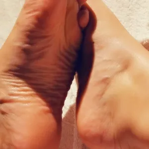 TT (tit&toes)