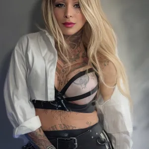 Shemale Godess J.