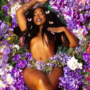 Violet Symone 💜