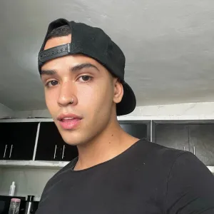 Dani😏
