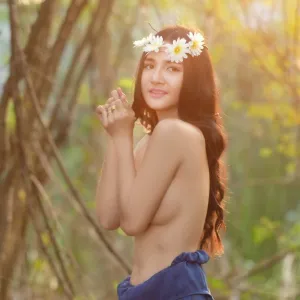 Praewa Sukarnda