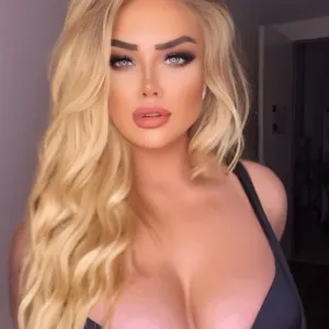 KellyMilana - Naughty Freaky Blonde Girl