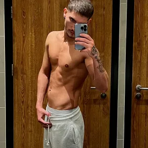 Chris Torres®