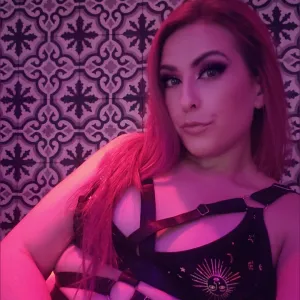 Mistress Aveena