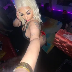 Kenzzi Banks