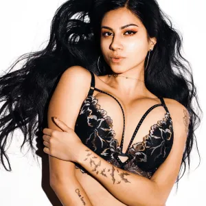 Goddess Vanessa’s dirty diary 🔐