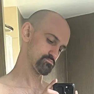 Johnny Magnum