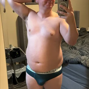 Boy_bear_cub
