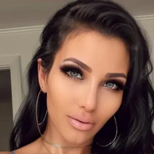 Laceylove