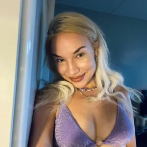 blondinaa