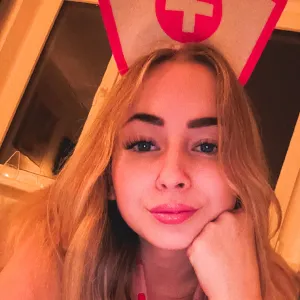 Mary👩🏼‍⚕️Josy (FREE)