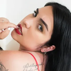 𝑺𝑶𝑷𝑯𝑰𝑬  👑