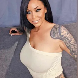 Amber leigh