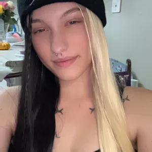 🕯Averi Indigo🕯