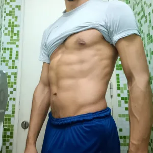 agustotelapongo