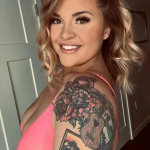 HotwifeEP