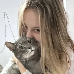 Dasha😋