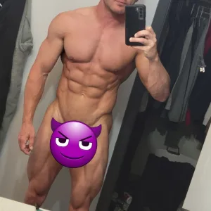 MusclebottomKH