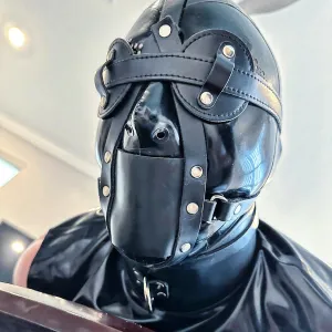 Mr.Latex_Desires