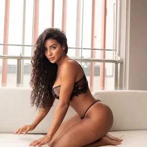 Layla da silva gustavo