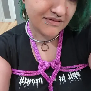 Astrid Ties