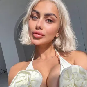 Alana💞