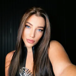 DOMINATRIX FEMDOM ALEXA⛓️