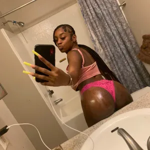 👀 𝙒𝙃𝙔 𝙏𝙃𝙀𝙔 𝘾𝘼𝙇𝙇 𝙈𝙀 𝙋𝙍𝙀𝙏𝙏𝙔 𝙋𝙐𝙎𝙎𝘾 😻💦